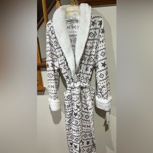 Robe- Women’s Sonoma Soft & Cozy Plush